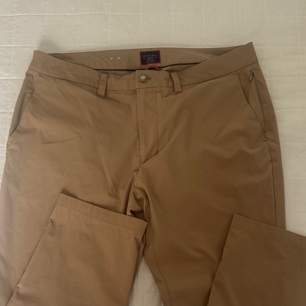 UNTUCKit Men's Khaki Chinos